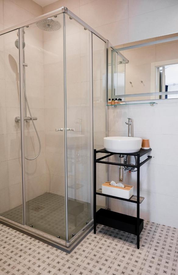 Townhouse17 Boutique Bed&Breakfast Victoria Extérieur photo
