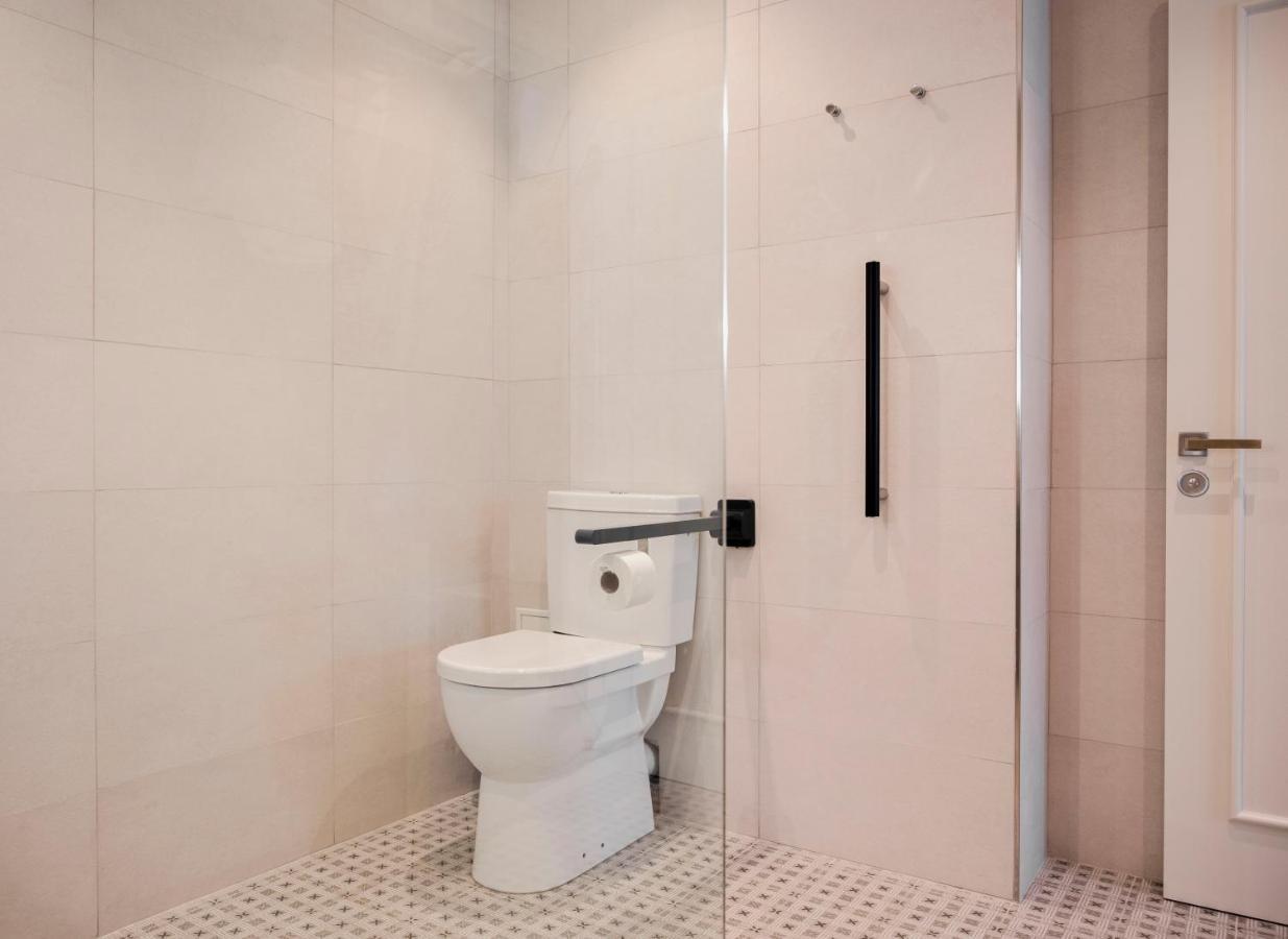 Townhouse17 Boutique Bed&Breakfast Victoria Extérieur photo