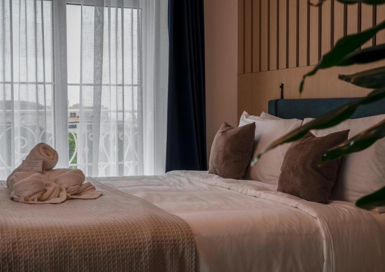 Townhouse17 Boutique Bed&Breakfast Victoria Extérieur photo